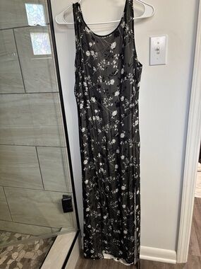 Casual Corner Black Maxi Dress with White Floral Print